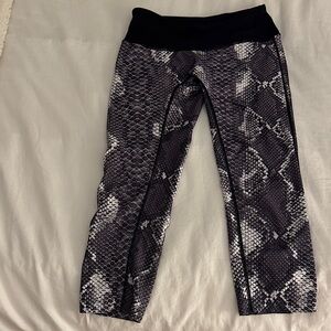 PRISM Black and Gray Snake Print Leggings